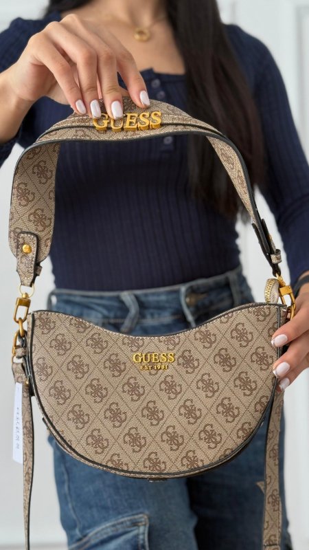 شنطة - Guess Mini / كواليتي ماستر - شامل علبة الشركة